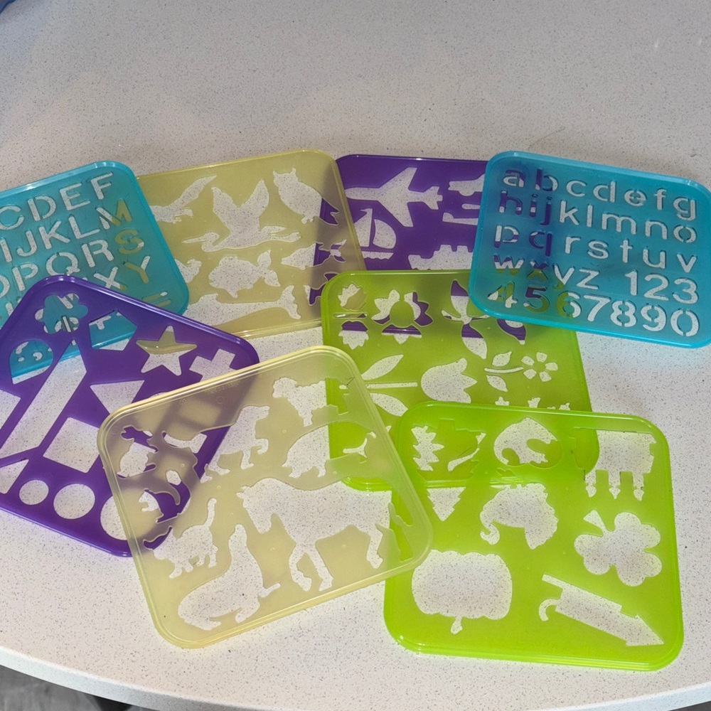 EUC Tupperware Stencil Set - Blue, Green, Purple